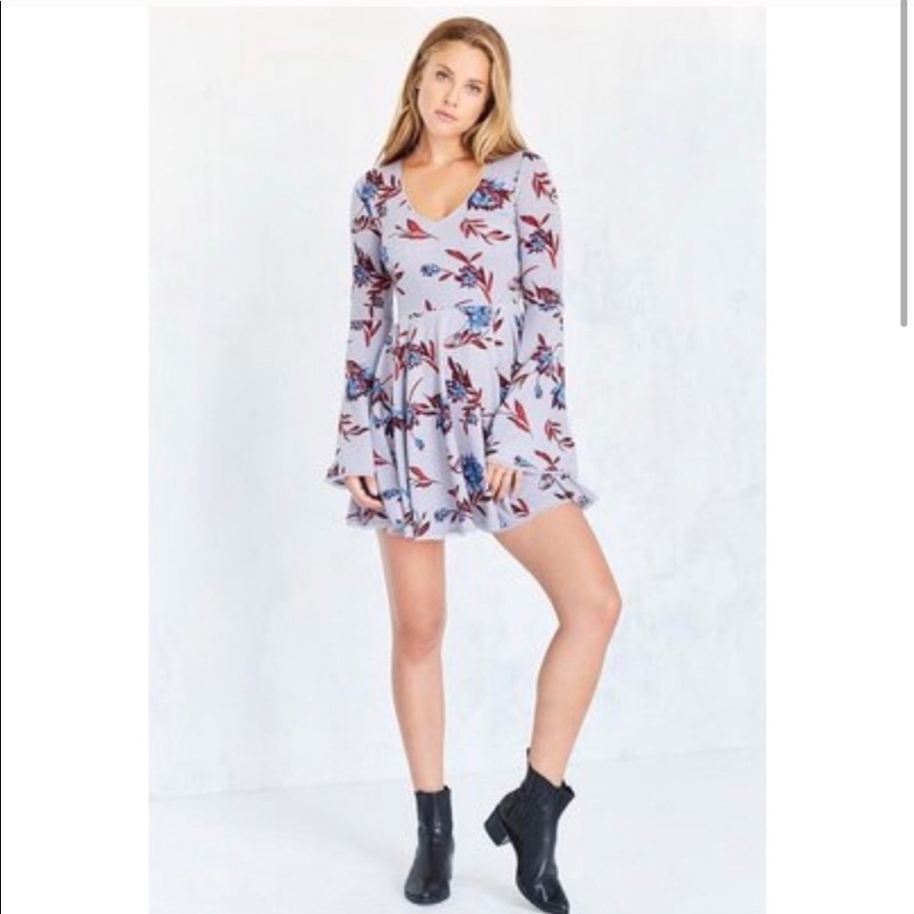 UO Kimichi Blue Floral Print V-Neck Purple Dress